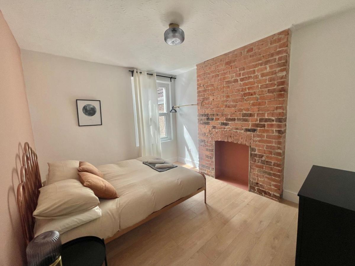 Beautiful Family Home In The Heart Of Swansea Eksteriør bilde