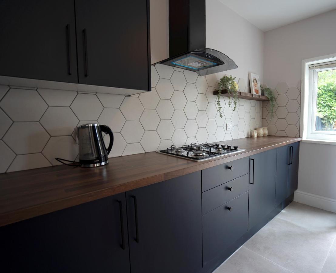 Beautiful Family Home In The Heart Of Swansea Eksteriør bilde