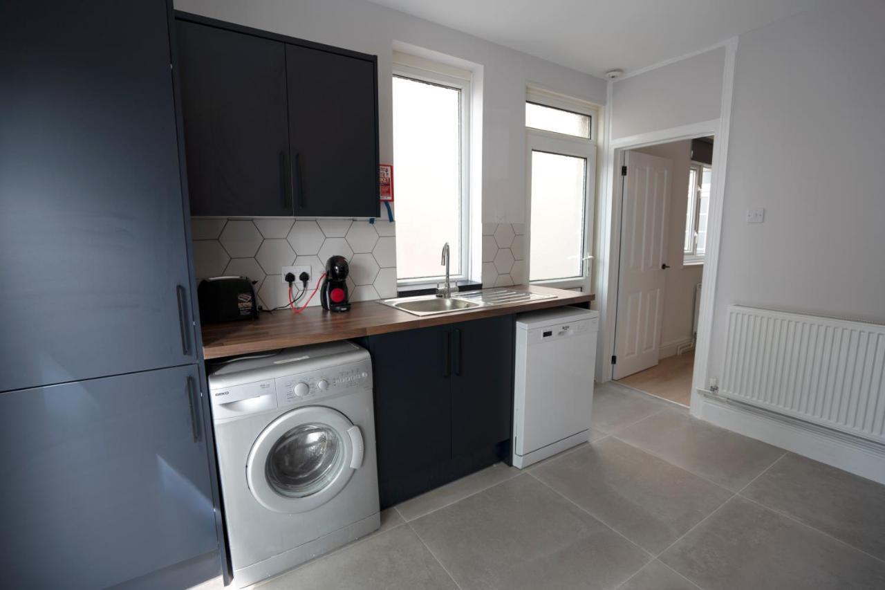 Beautiful Family Home In The Heart Of Swansea Eksteriør bilde